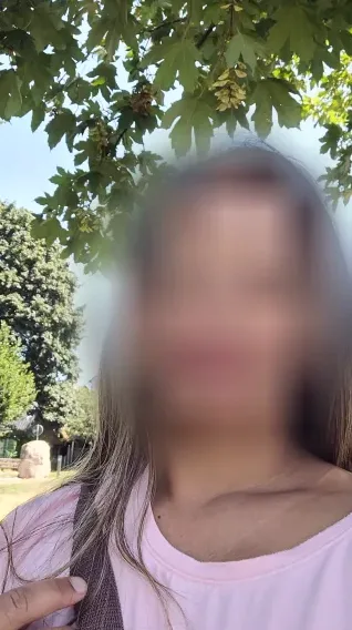Christina, 39