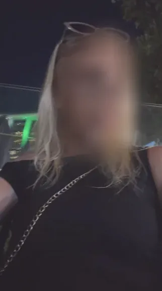 Michelle, 18